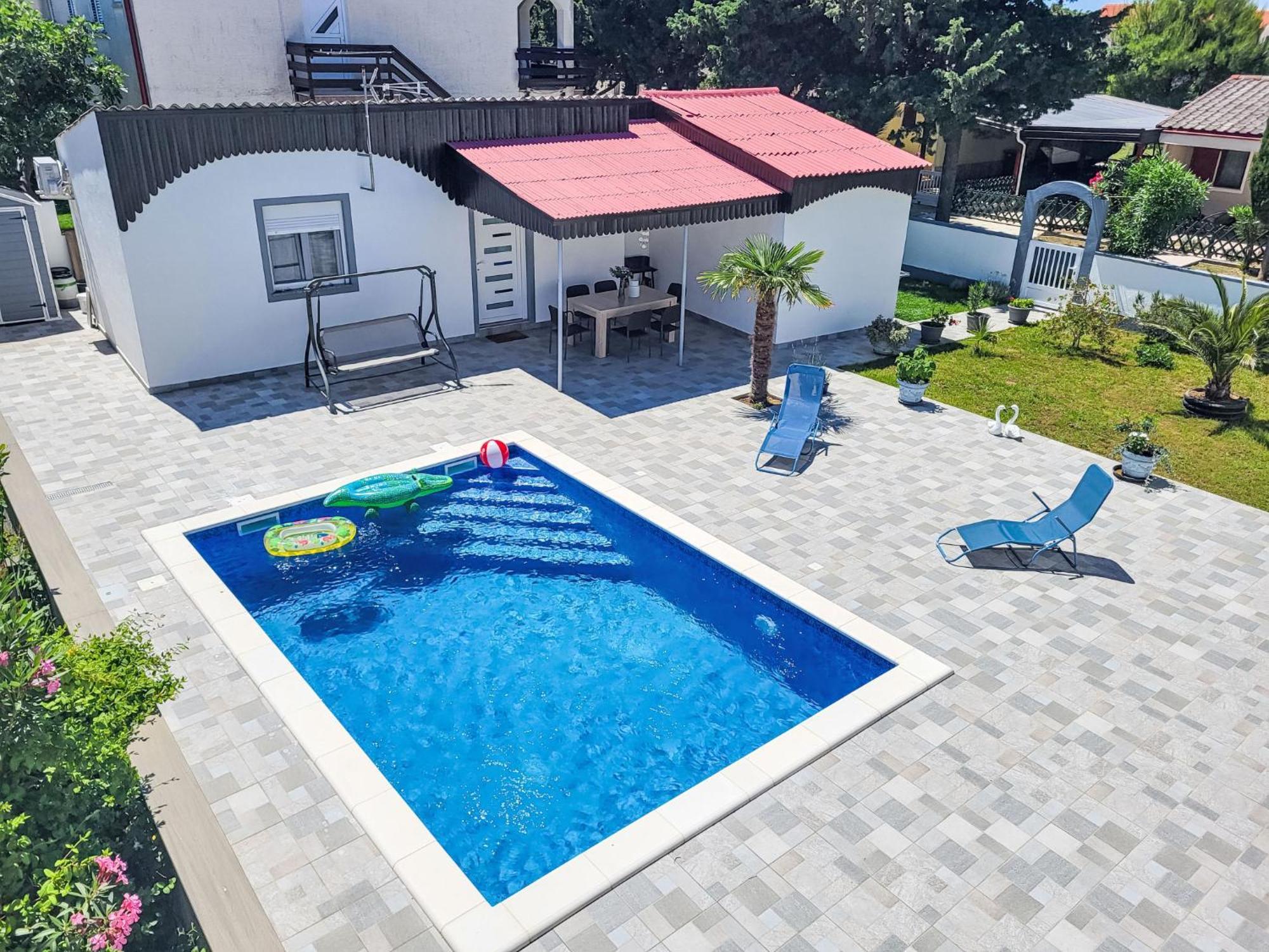 Holiday Home Matea By Interhome Nin Exterior photo