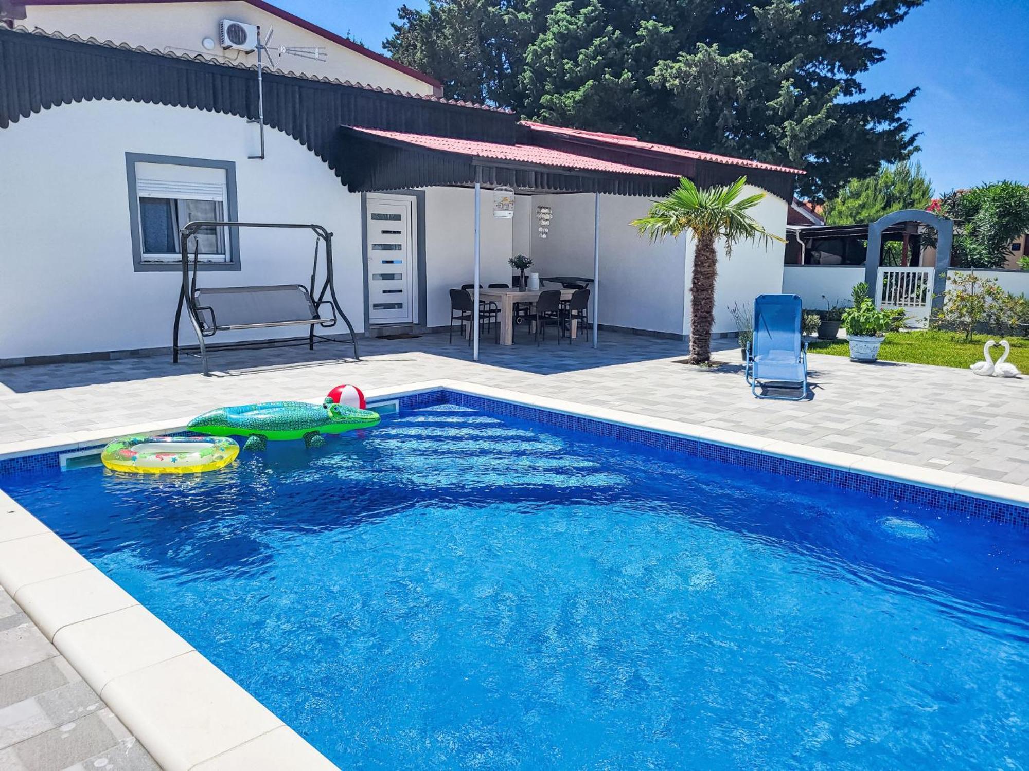 Holiday Home Matea By Interhome Nin Exterior photo